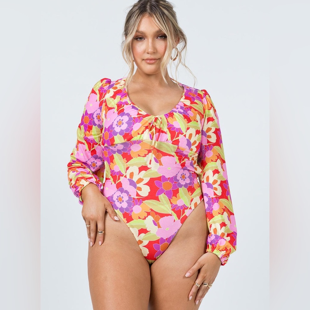 Princess Polly Patsy Bodysuit in Floral Size 6
